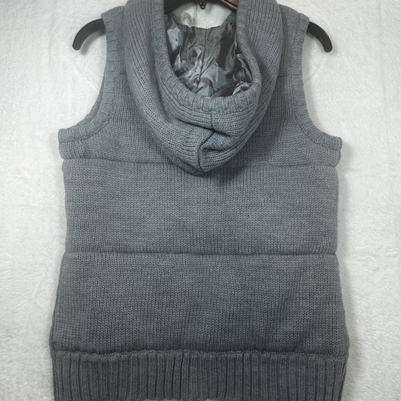 US Polo Assn. Sweater Vest Womens Size Medium Gray Knit Hooded Cowgirl - Picture 8 of 8